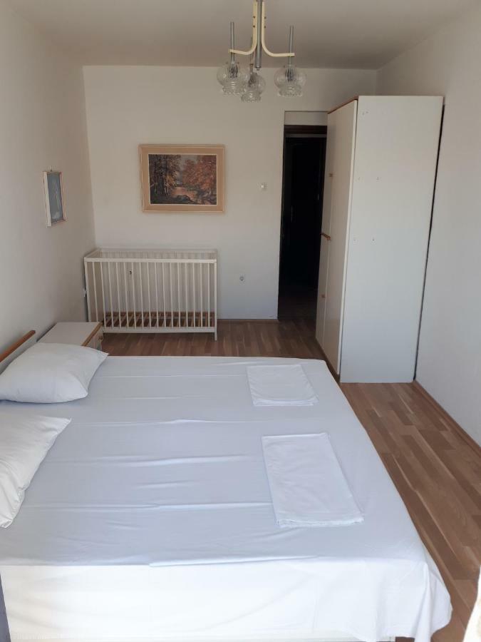 Apartmani Vuksanovic Pag Town Extérieur photo
