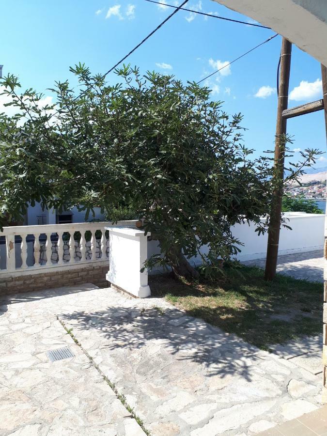 Apartmani Vuksanovic Pag Town Extérieur photo