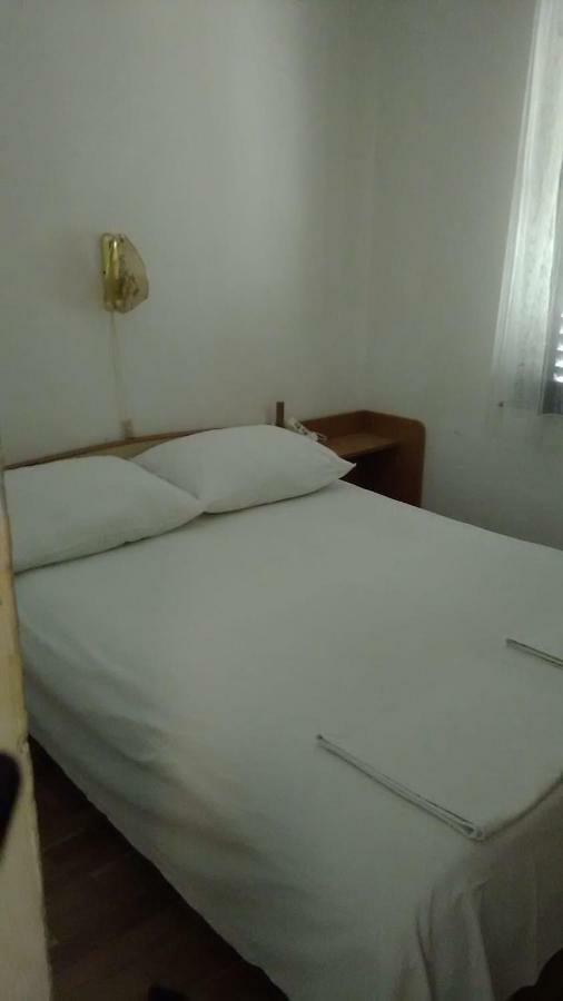 Apartmani Vuksanovic Pag Town Extérieur photo